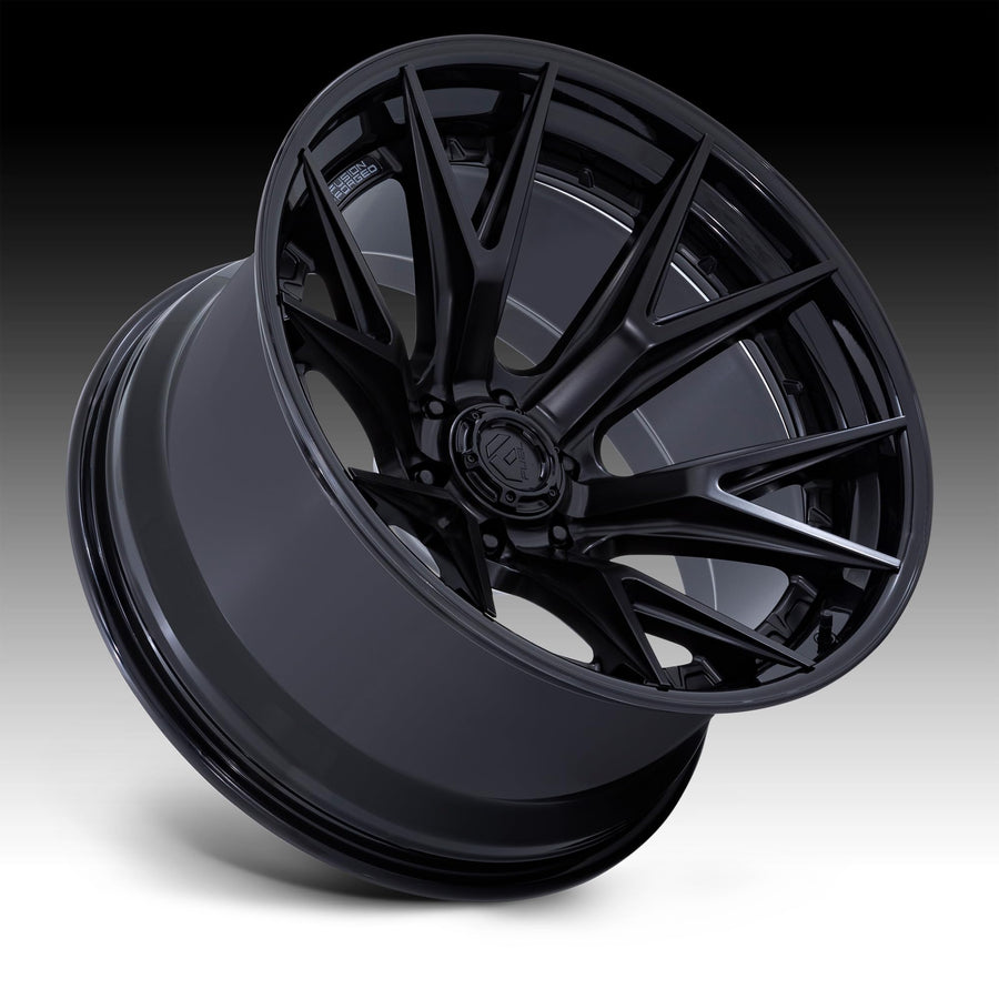 FUEL OFF-ROAD 20X10 FC402 CATALYST 6X135 4.79-18mm MATTE BLACK WITH GLOSS BLACK LIP - FC402MX20106318N