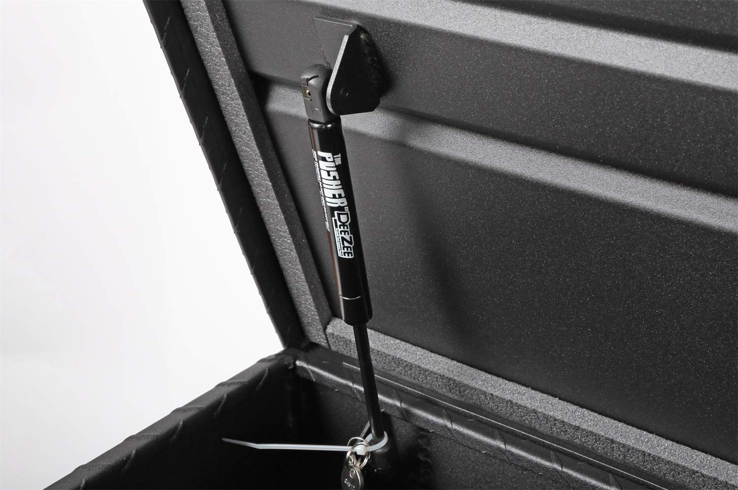 Dee Zee Crossover Tool Box DZ10170LTB - Low Profile Red Label