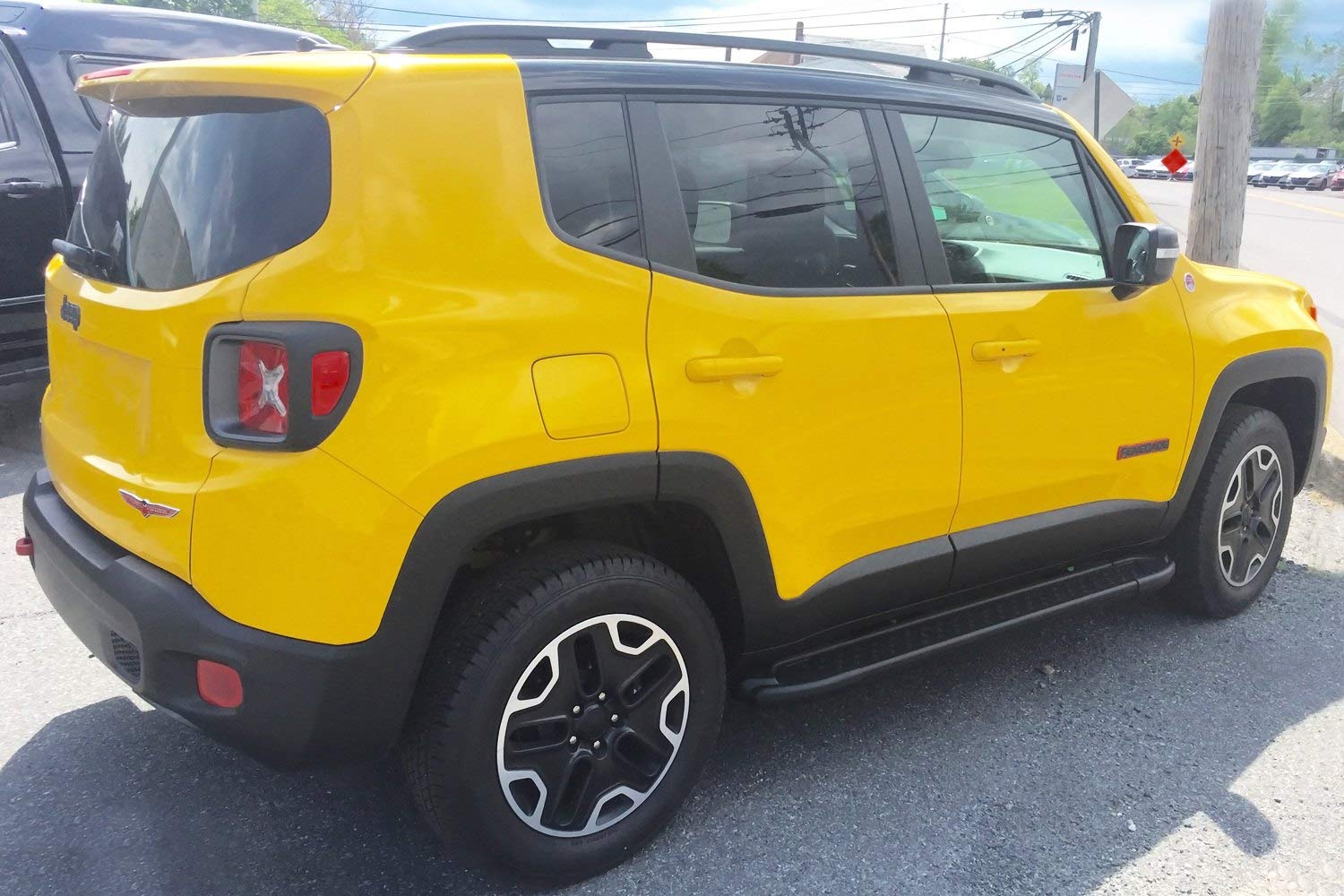 Jeep Renegade (2014-Present) Romik® RAL-B SUV Running Boards Side Steps fits