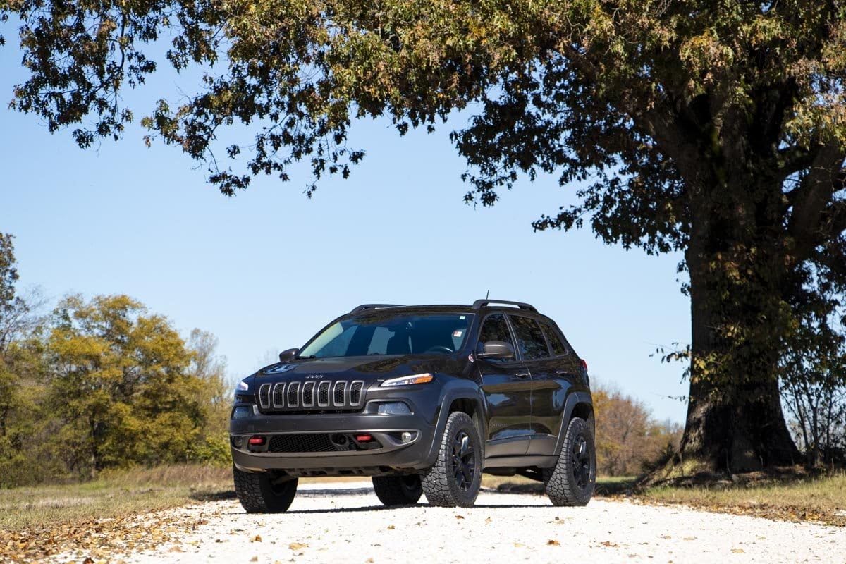 2" Rough Country Lift Kit w/N3 Struts for 2014-2023 Jeep Cherokee KL - 60431