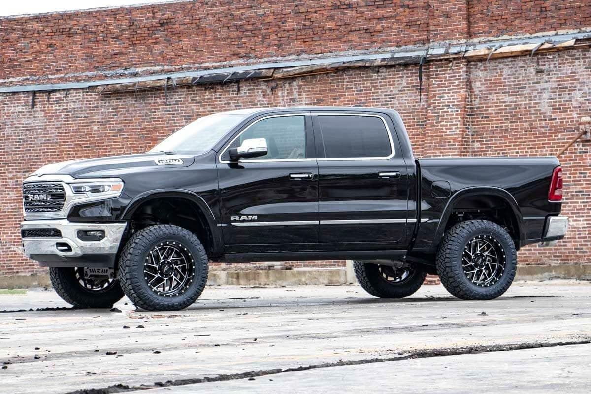 5" Lift Kit Rough Country for 2019-2024 Ram 1500 4WD | Air Ride - 33830A