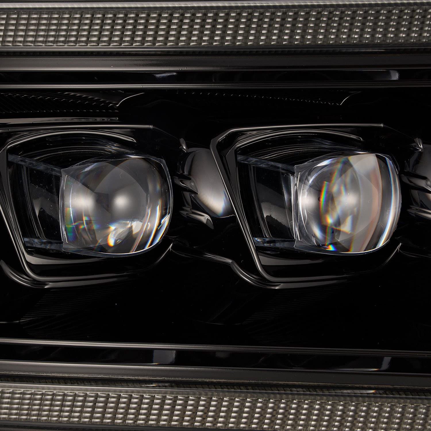 880552 AlphaRex USA Nova Series Projector Headlights fits Ram 2500, Clear