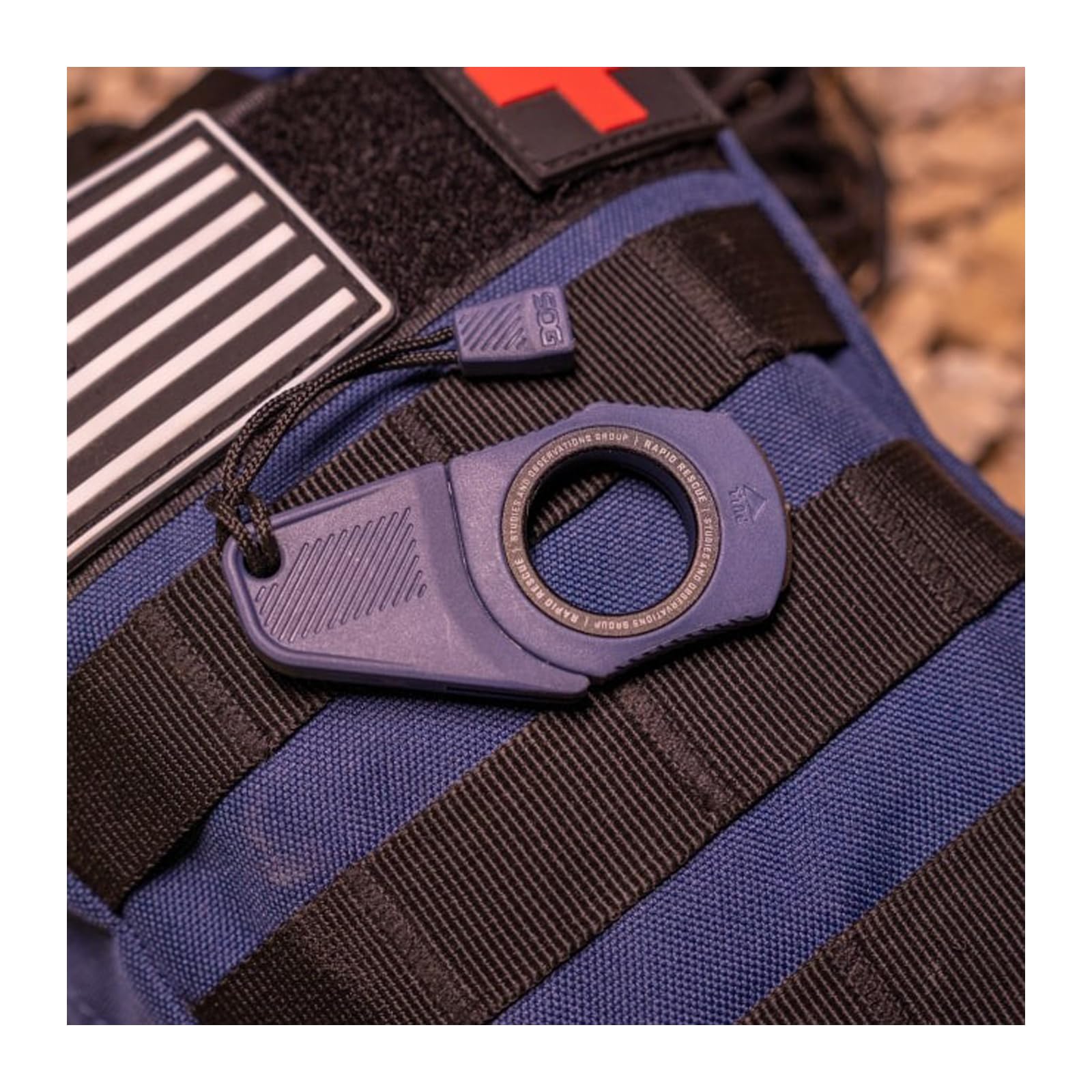 SOG Multi-Tool Rapid Rescue | Stainless Steel Seatbelt Cutter, GRN Handle, Aluminum Pull-Ring, Quick to Deploy from The Sheath, Midnight Blue