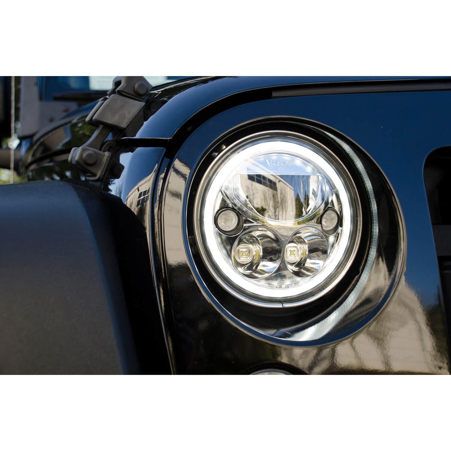 7" Round Vision X Lighting (XIL-7RDB) VX LED Headlight w/Low-High-Halo, Single Light, Black Chrome Face