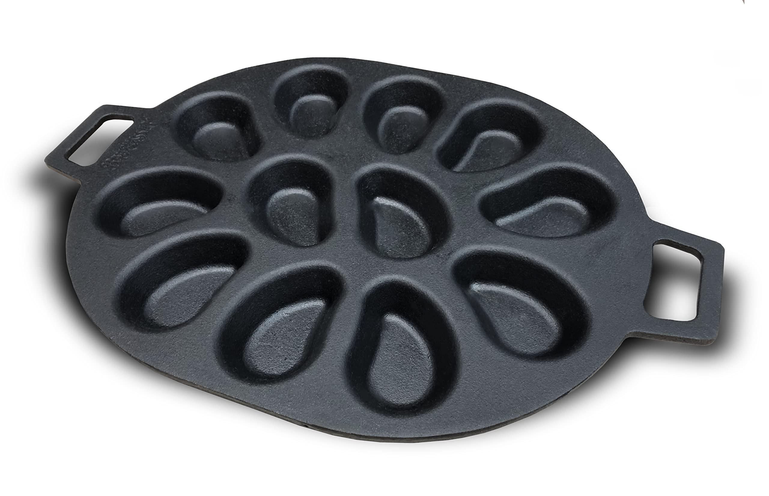 Bayou Classic Oyster Grill Pan 7413 Perfect For Grilling and Serving 12 Oysters or Clams On The Half Shell