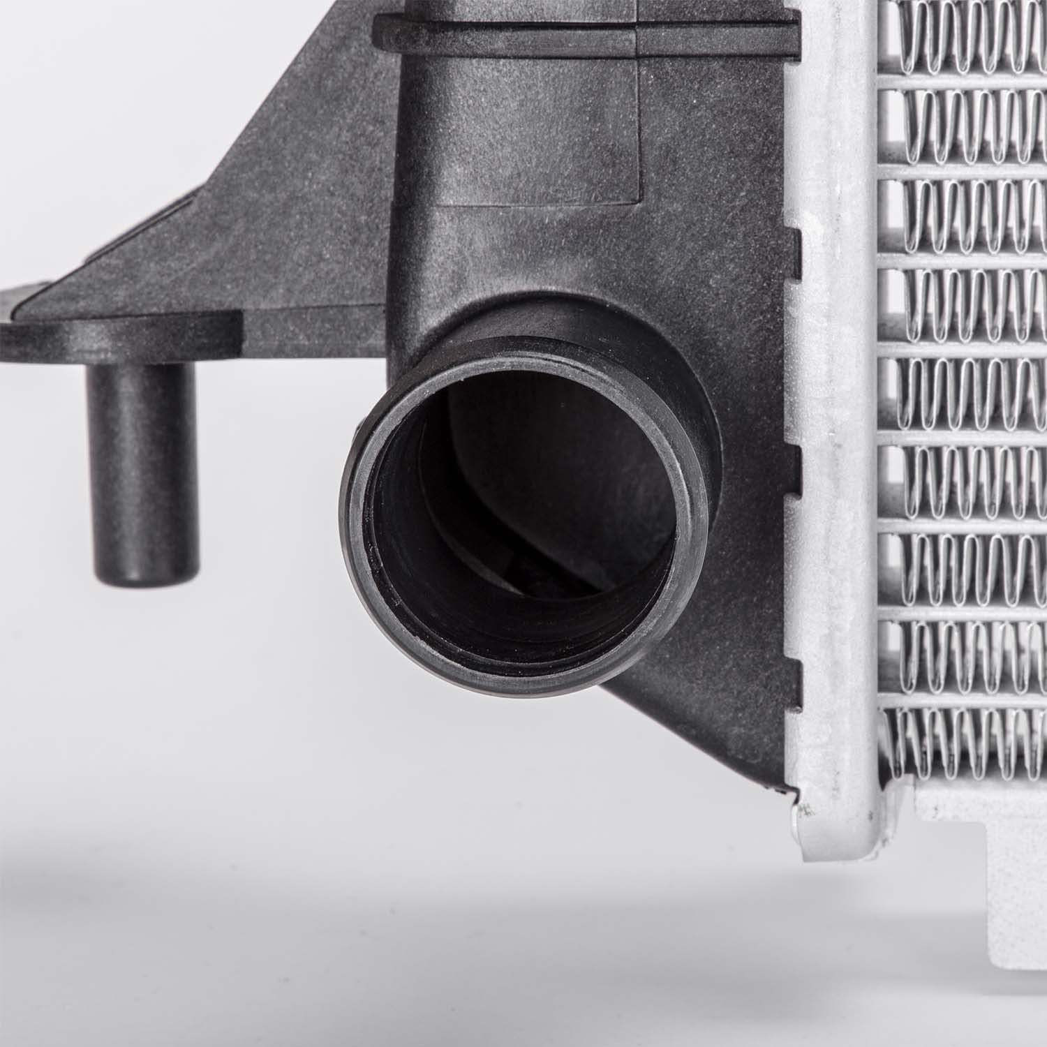 Replacement TYC 1551 Radiator