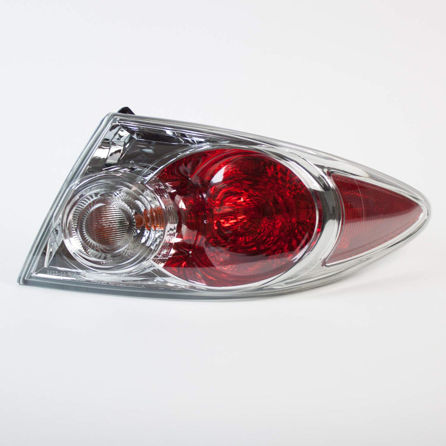 GMC Passenger Side TYC 11-6239-00 Replacement Tail Light Assembly