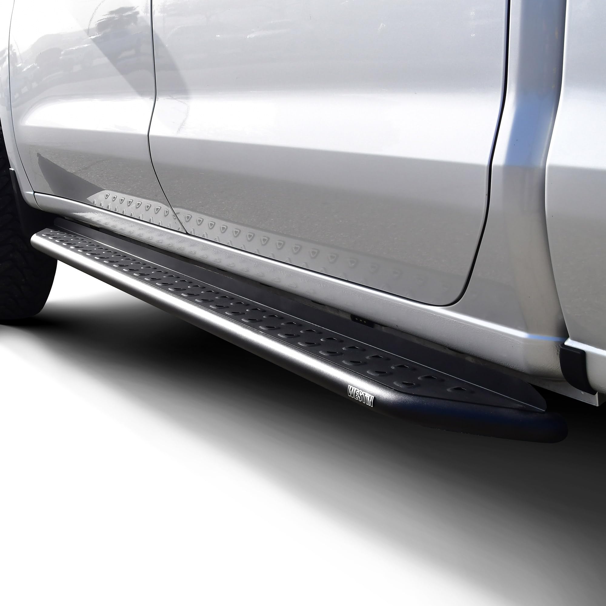 Outlaw Running Boards Westin fits 2019-2023 Silverado Sierra 1500 Crew Cab 2020-2023 Silverado Sierra 2500 3500 Crew Cab Textured Black 1 Pair
