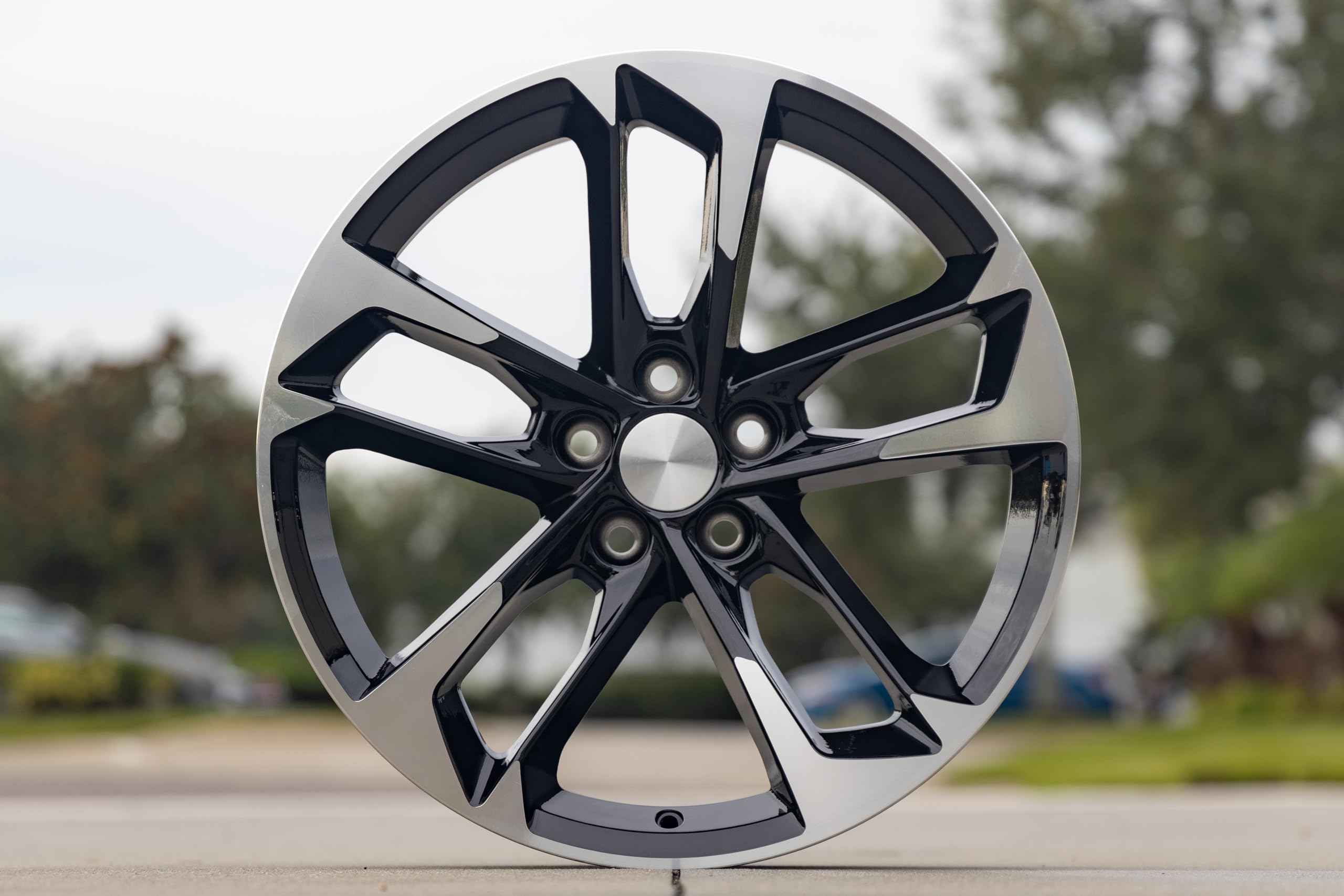 20 Inch OE Wheels CV29 Rim Fits Camaro 50th Anniversary Style 5x120 20x9.5 Gloss Black Machined - Hollander 5816 (1)