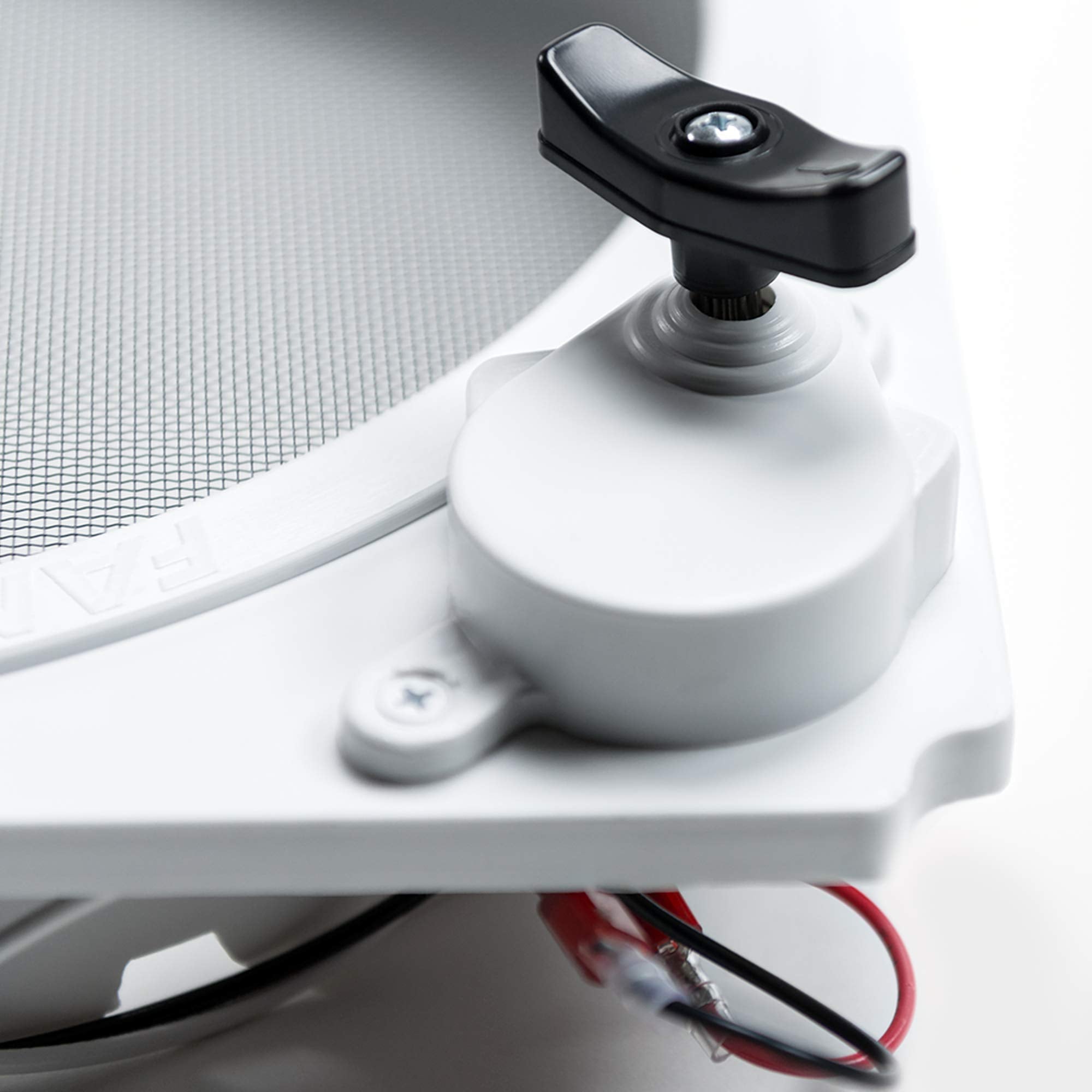 RV Roof Vent Fan Fan-Tastic Vent with Thermostat, Automatic or Manual Variable Speed 12 Volt, Model 7350 (White)