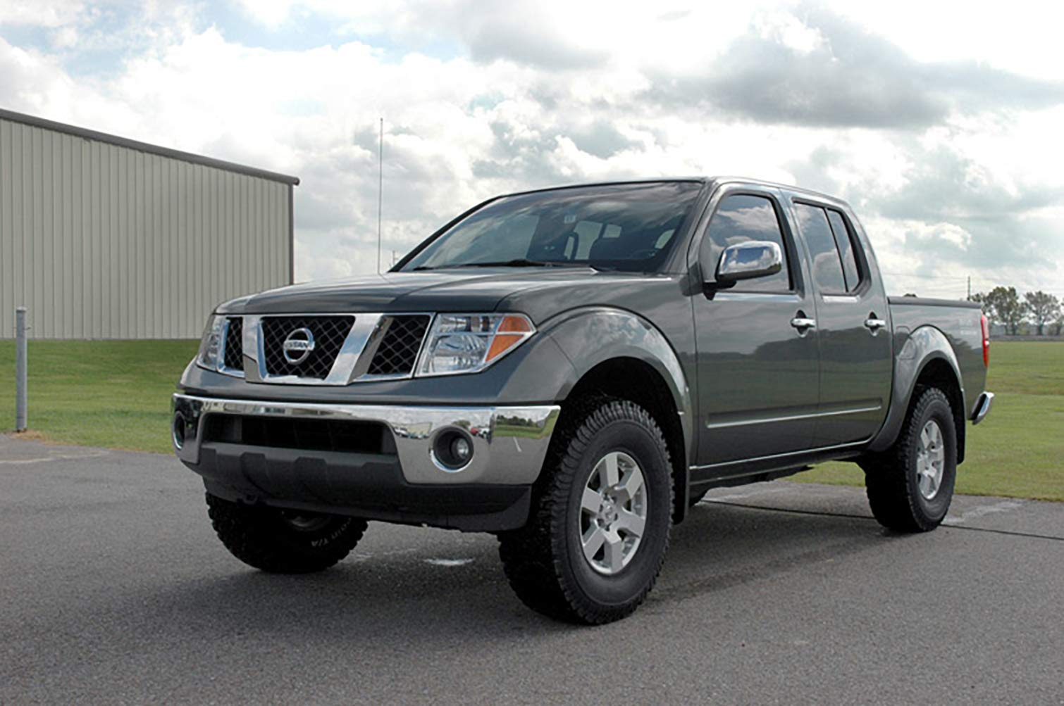 Rough Country 2.5" Leveling Kit for Frontier 2005-2024 | 2005-2015 Xterra - 865