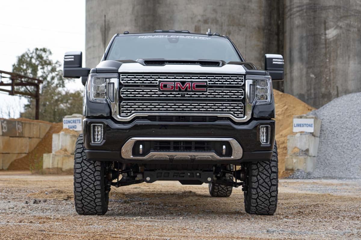 Rough Country 7" Lift Kit for 2020-2024 Chevy/GMC 2500 HD 4WD - 10150