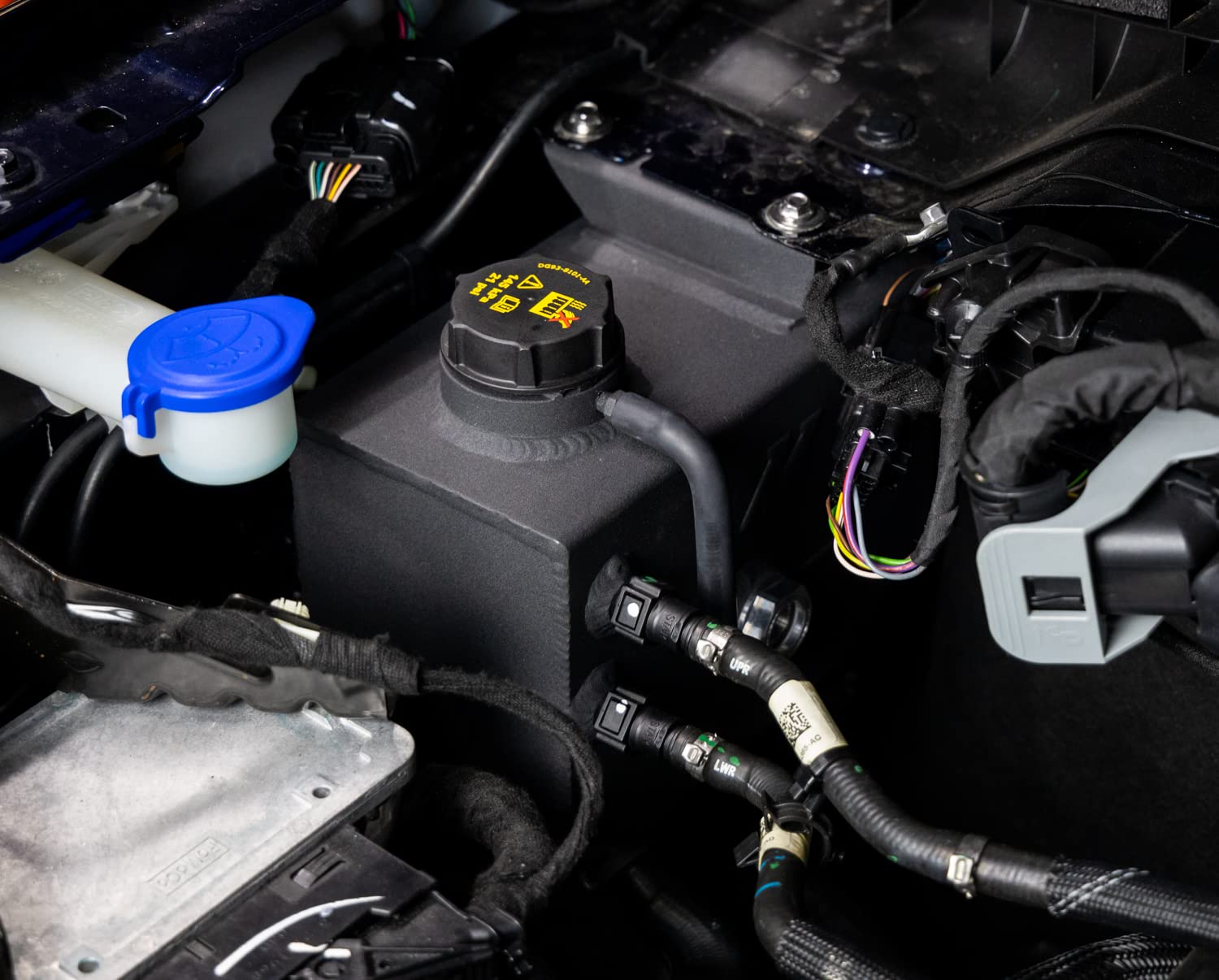 Mishimoto Coolant Expansion Tank Black Compatible with 2021+ Ford Bronco 2.3L/2.7L, Micro Wrinkle