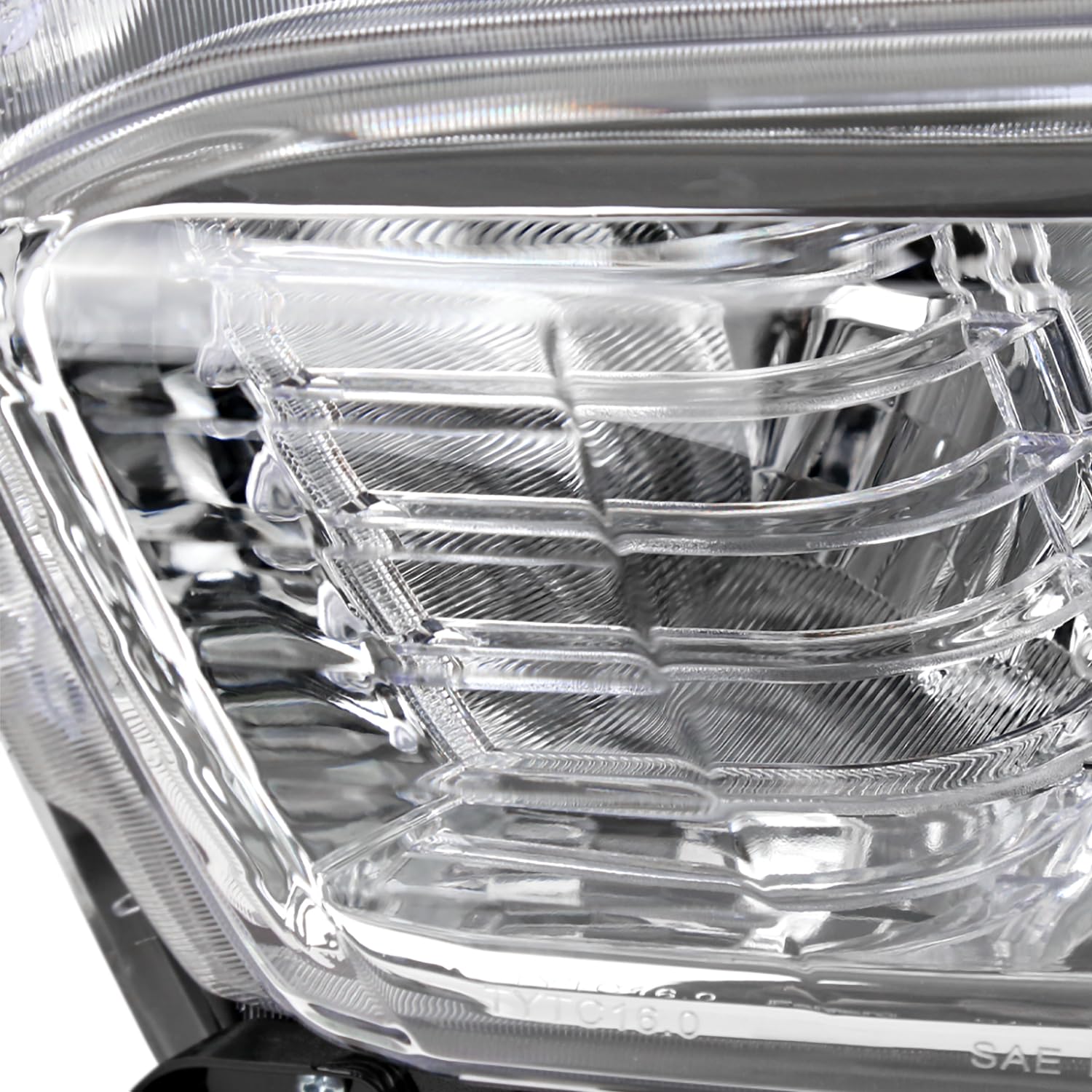 Chrome Projector Headlights SPEC-D TUNING Compatible with 2016-2022 Toyota Tacoma without factory LED daytime running lights, Left + Right Pair Headlamps Assembly