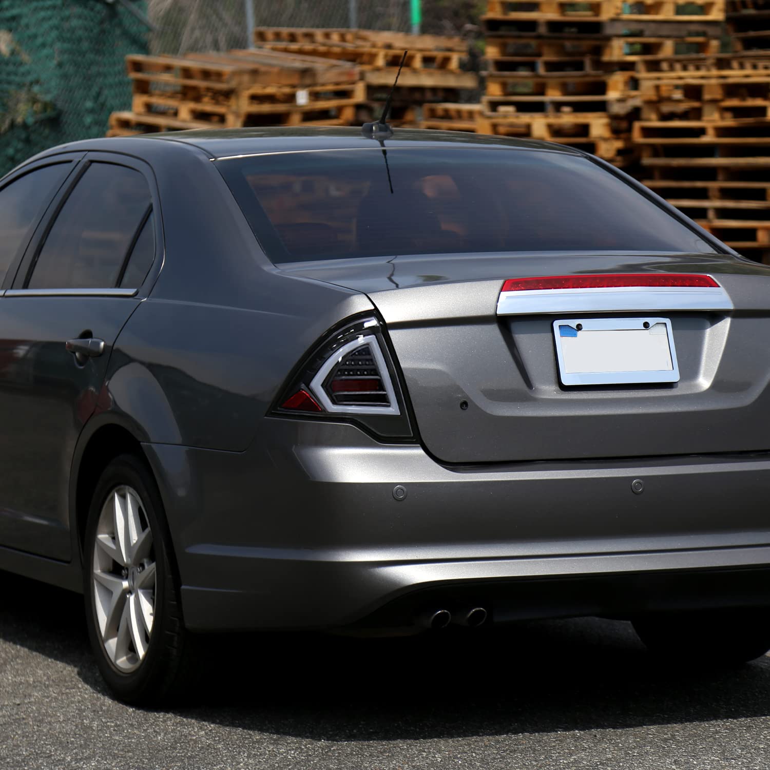Black LED Bar Tail Lights SPEC-D TUNING Compatible with 2010-2012 Ford Fusion, Left + Right Pair Assembly