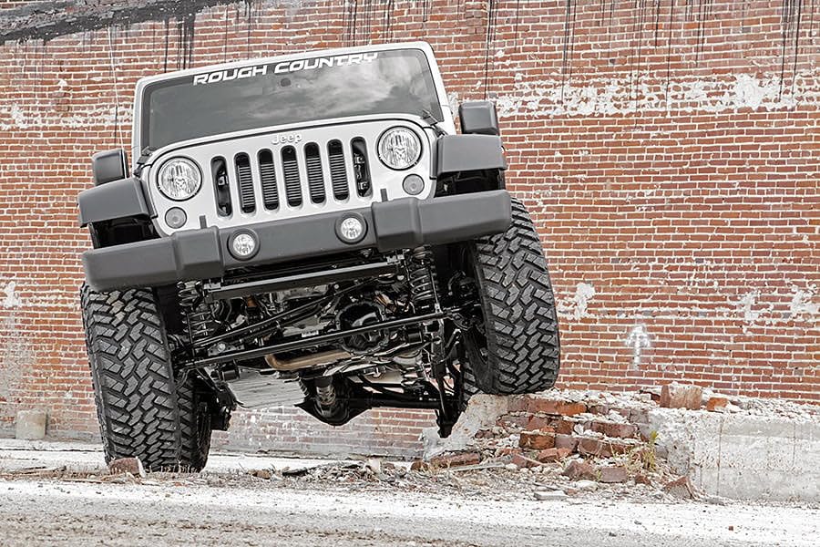 4" Lift Kit Rough Country for 2007-2018 Jeep Wrangler JK Unlimited - 68140