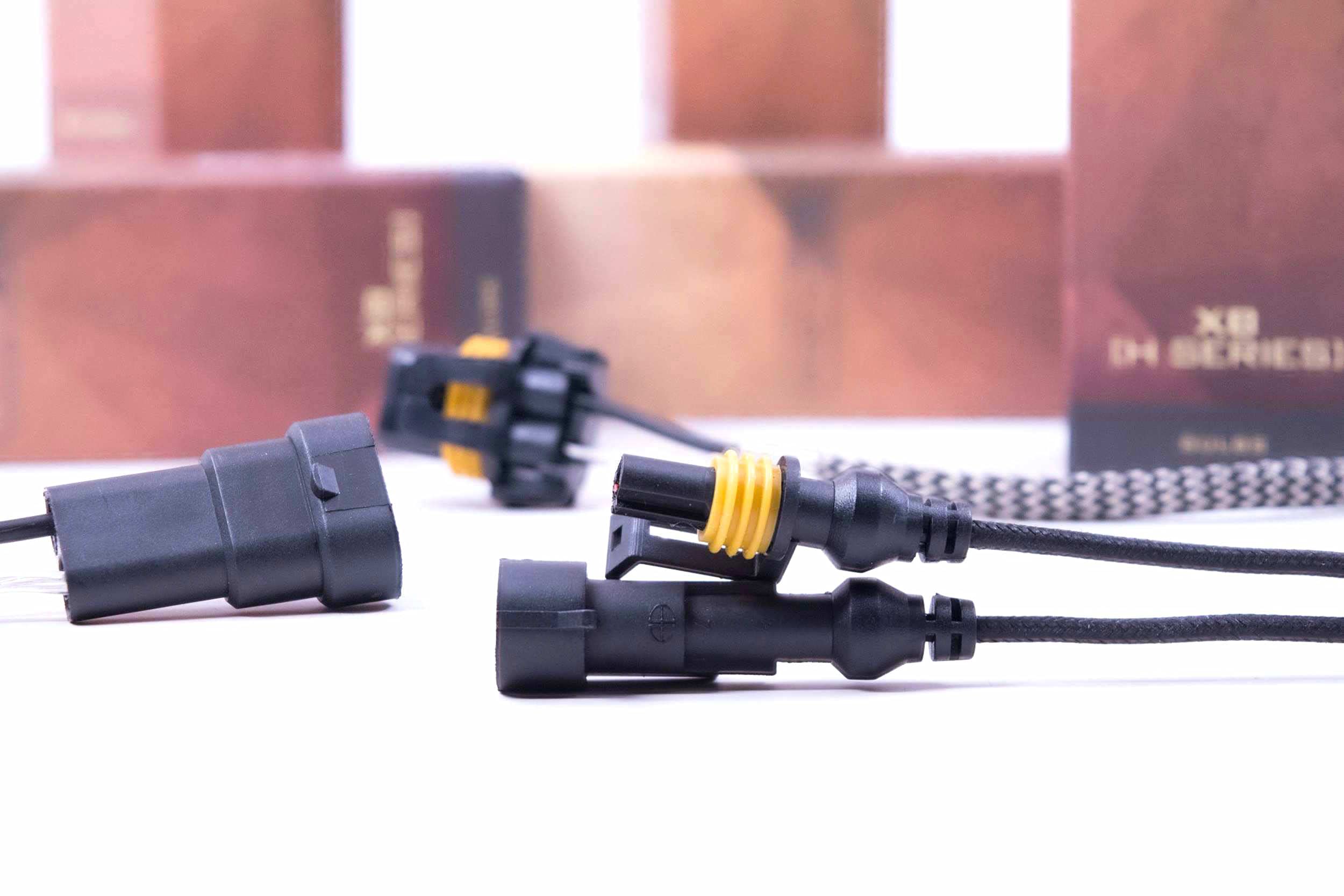 Pair of Morimoto XB HID Bulbs, 9012 3000k Xenon Bulbs, AMP Style Connectors, High intensity Discharge Bulbs, Universal Plug and Play for Easy Install, Powerful Upgrade (2x MM.N.044)
