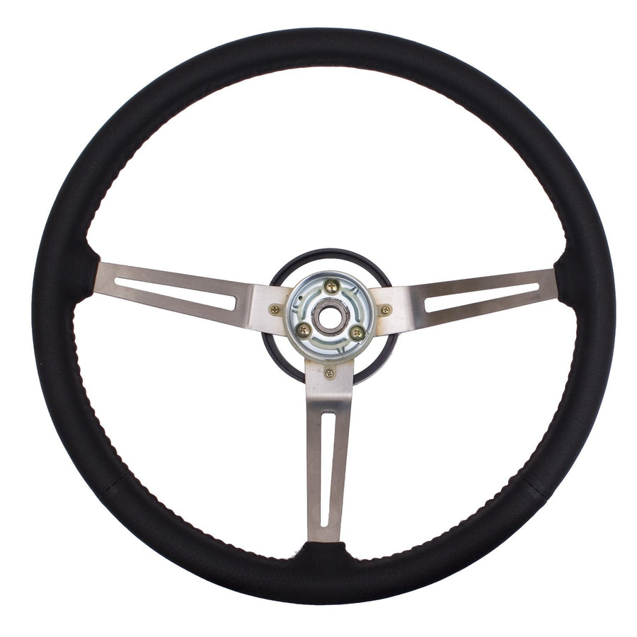 Omix-Ada 18031.06 | Omix Steering Wheel, Leather | OE Reference: 8133026 | Fits 1976-1995 Jeep CJ / Wrangler