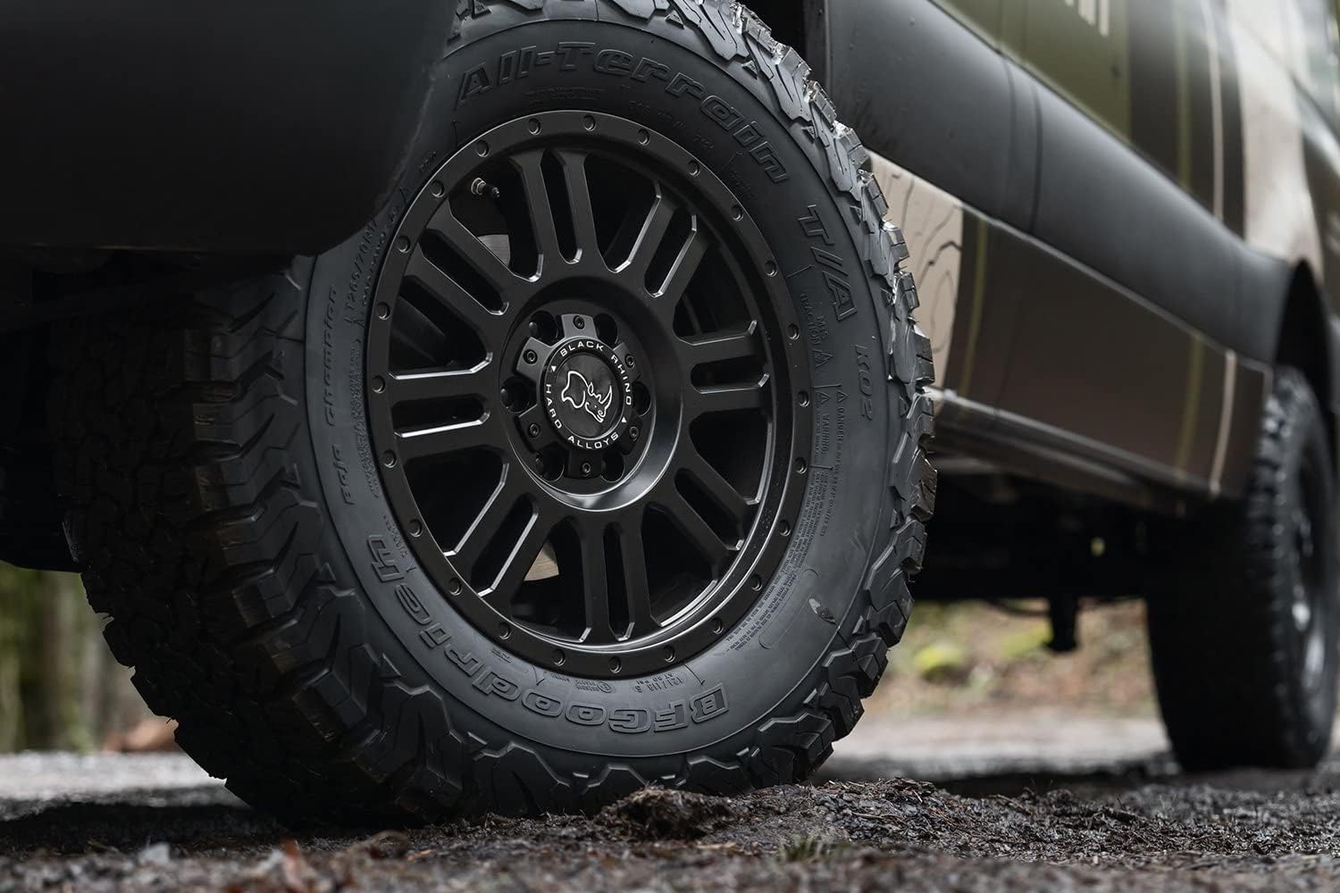 Black Rhino YELLOWSTONE Hard Alloys 16X8 6X130 6.27 45mm MATTE GUNMETAL - 1680YWN456130G84