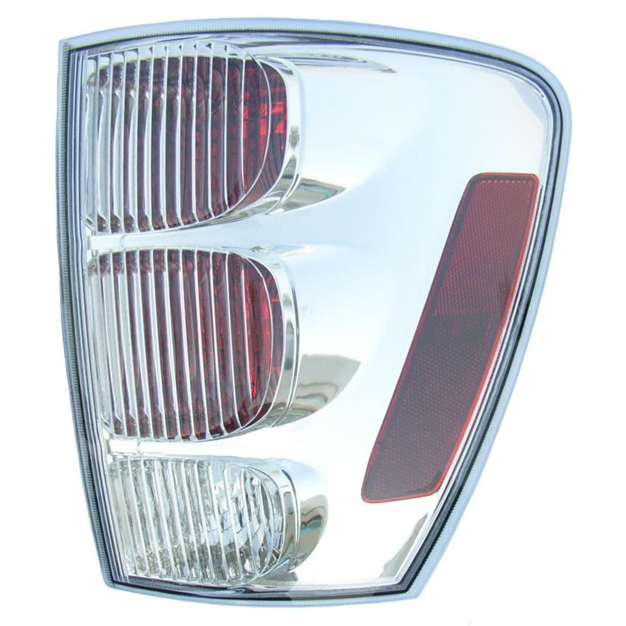 GM384-B000R Eagle Eyes Tail Light