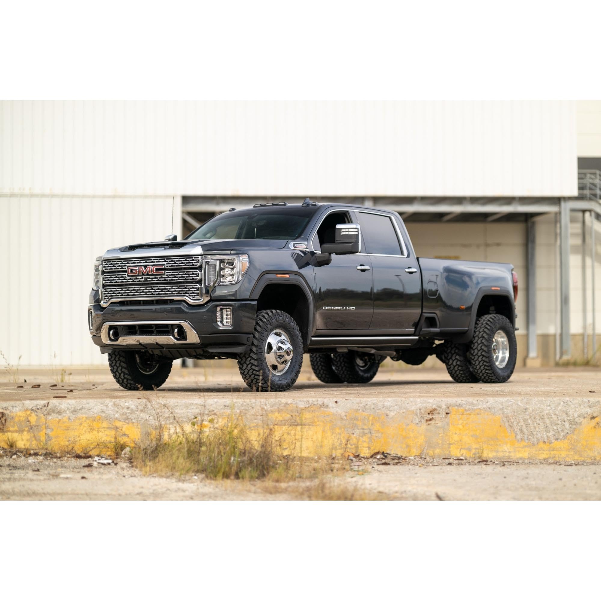 Rough Country 3" Lift Kit with V2 Shocks for Dually Chevy Silverado & GMC Sierra 3500HD (2020-2025) - Red Control Arms