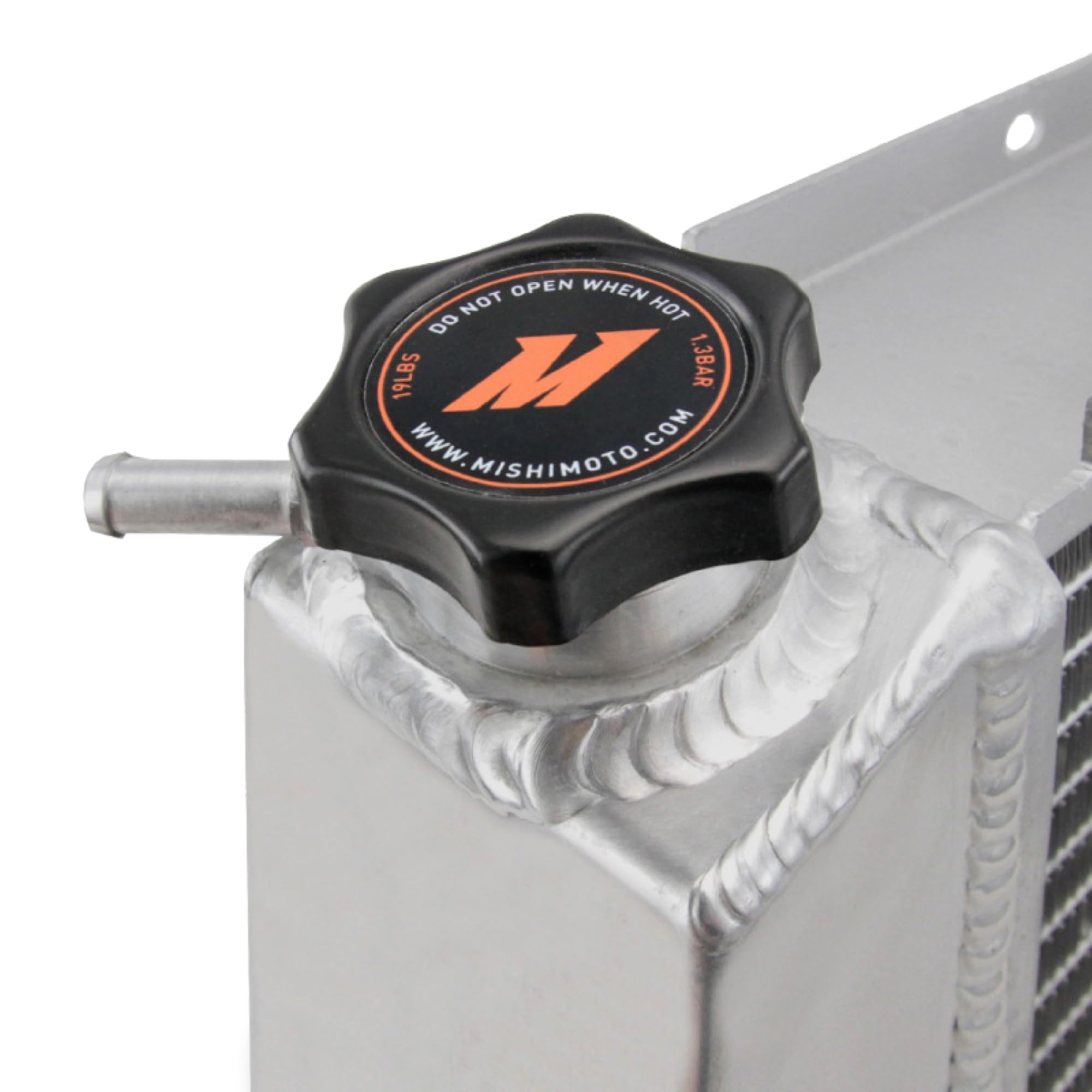 Mishimoto Aluminum Radiator MMRAD-CMDRV8-86, Compatible with Holden Commodore V8, VP/VR/VS, 1986-1995