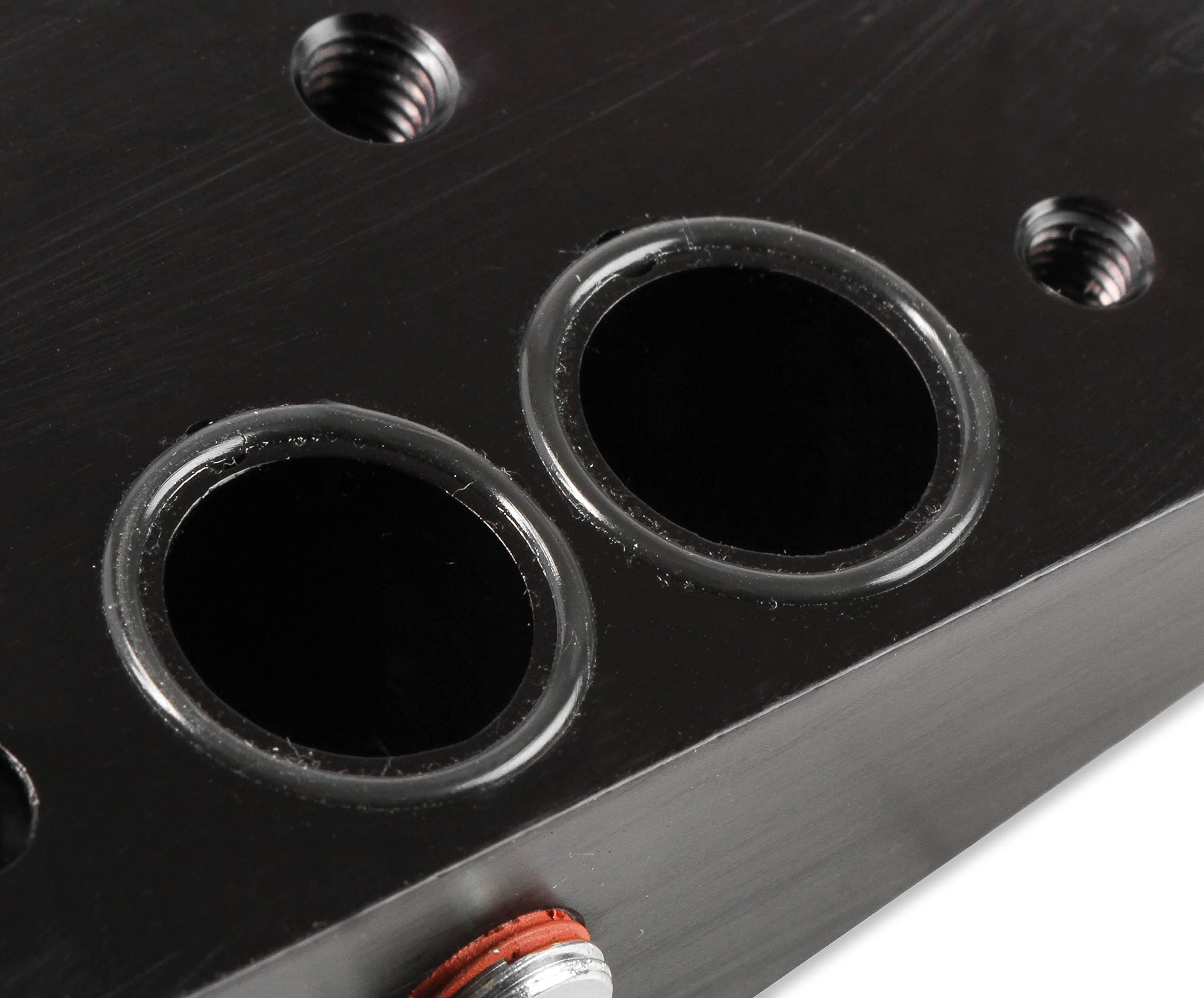 LT Earl's 1126ERL Side Mount Oil Cooler Adapter