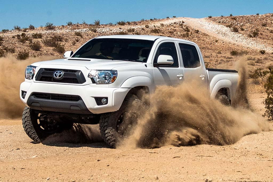 2005-2023 Toyota Tacoma ICON 2.5 VS Extended Travel, Remote Reservoir w/CDEV Coilover Kit, 700 lbs/in Coils