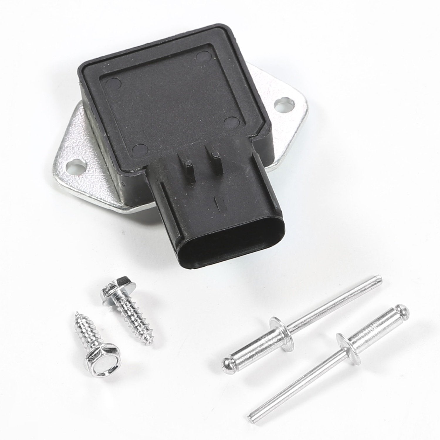 17237.19 | Omix-Ada | Radiator Fan Relay | OE Reference: 4707286 | Fits 1999-2004 Jeep Grand Cherokee WJ