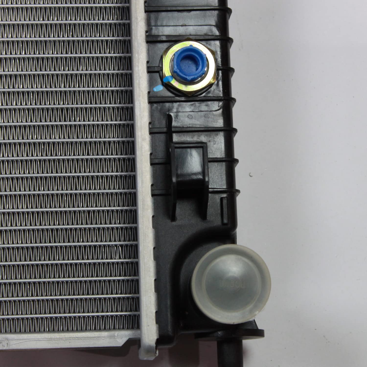 Radiator TYC 13187 Compatible with 2007-2010 Lincoln MKZ