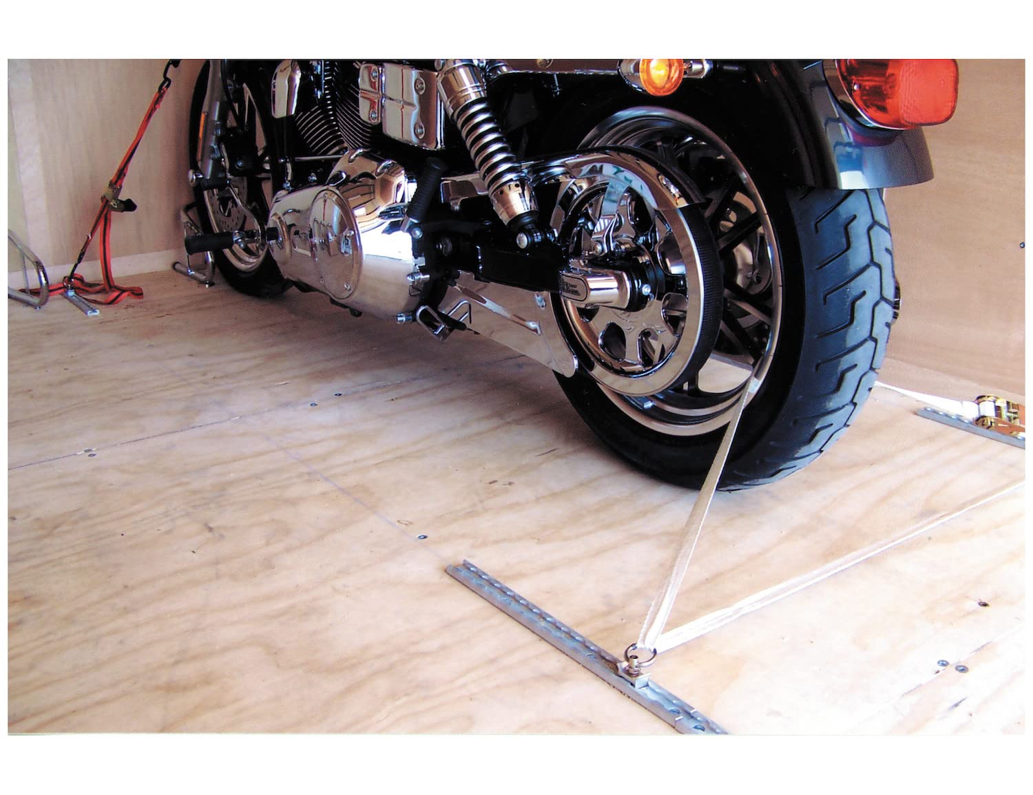 Buyers Products Aluminum ST93 Super Track, 4 46-1/2 Inch Pieces with 8 Anchor O Rings, Tie Down Rails for Trucks, Vans & Trailers, Easily Secure Motorycles, ATVs, Dirt Bikes, &Utility Tractors