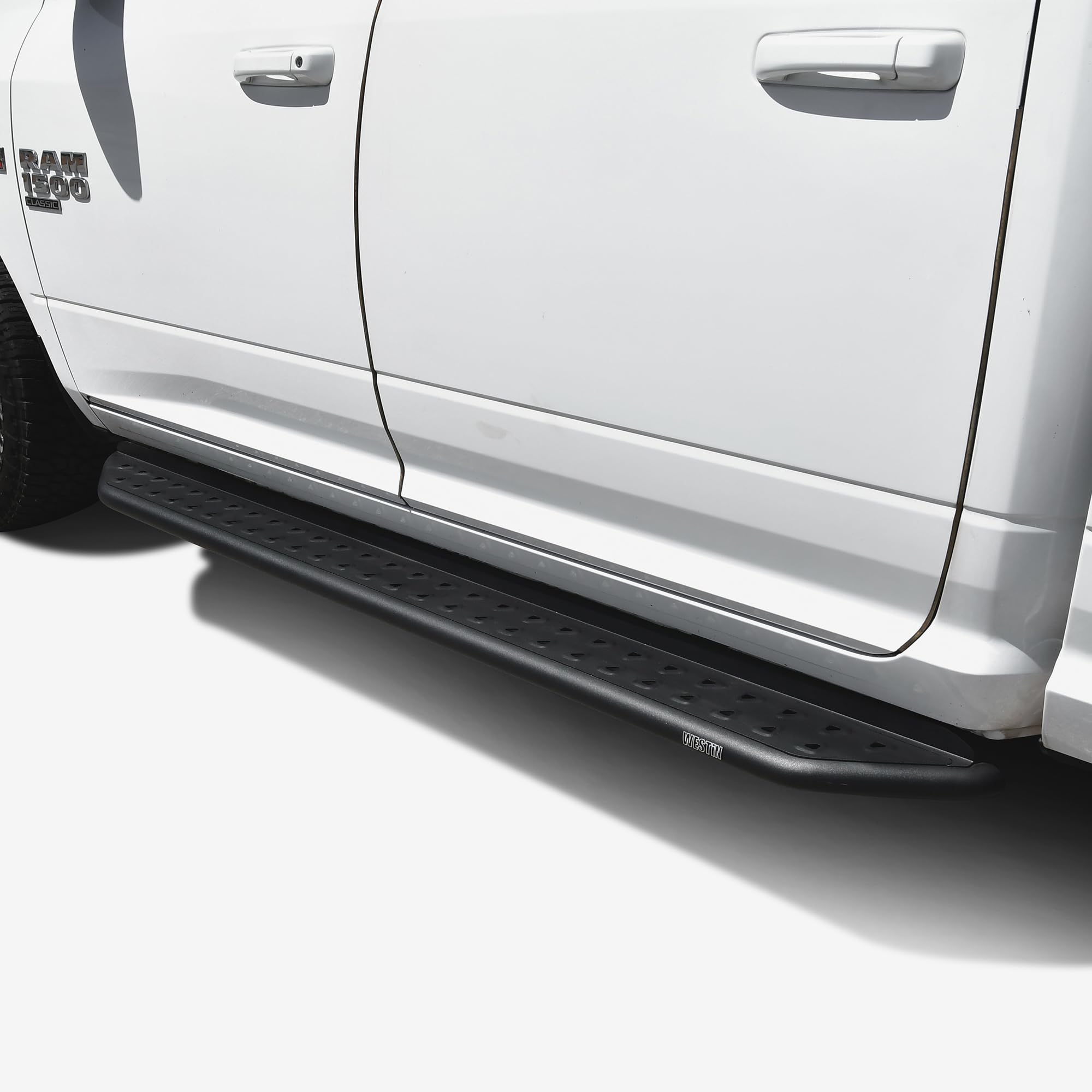 Outlaw Running Boards Westin fits 2019-2023 Ram 1500 Crew Cab (Excl. 1500 Classic) Textured Black 1 Pair