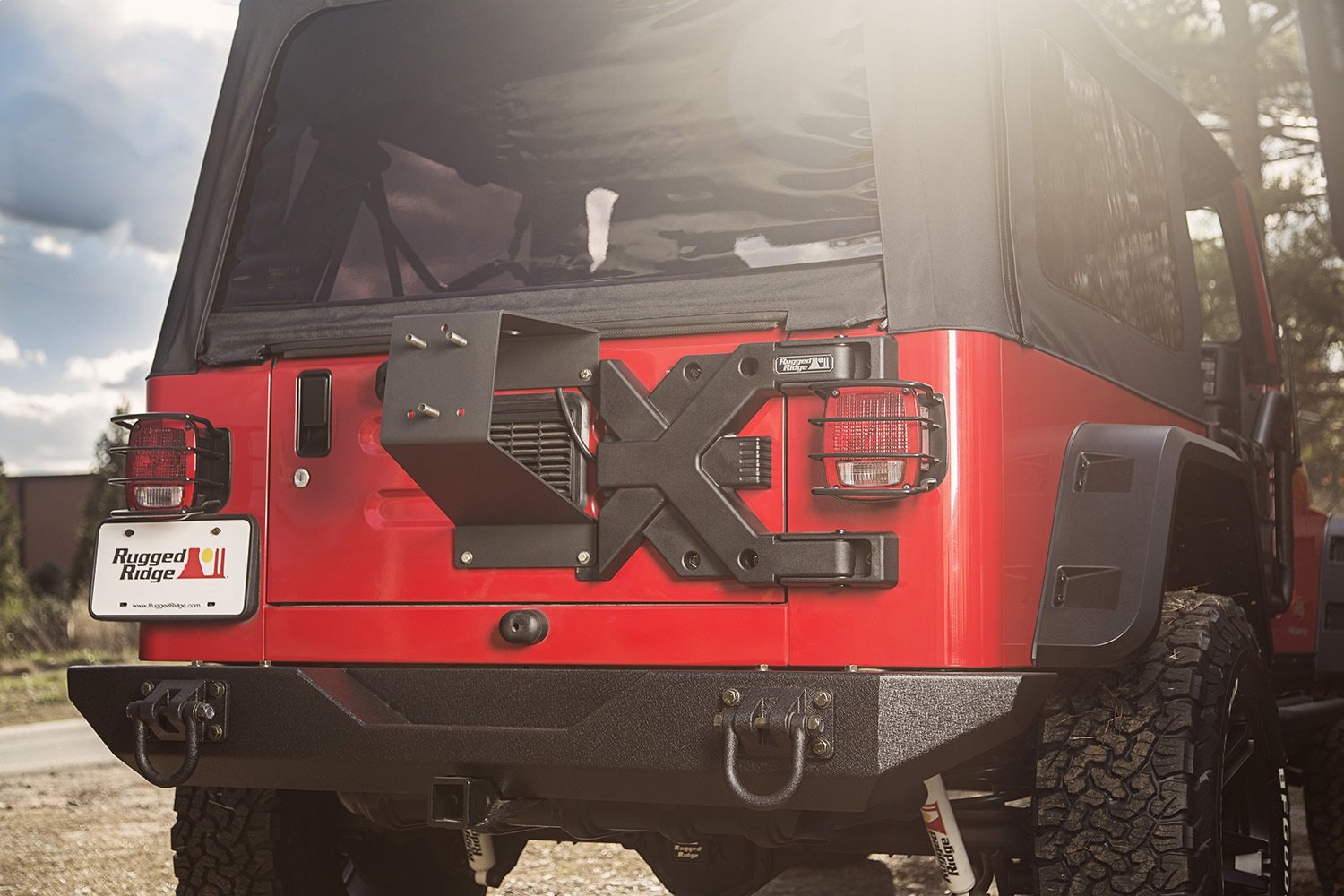 Spartacus Tire Carrier Wheel Mount Rugged Ridge | Black, Heavy Duty | 11546.62 | Fits 1987-2006 Jeep Wrangler YJ/TJ