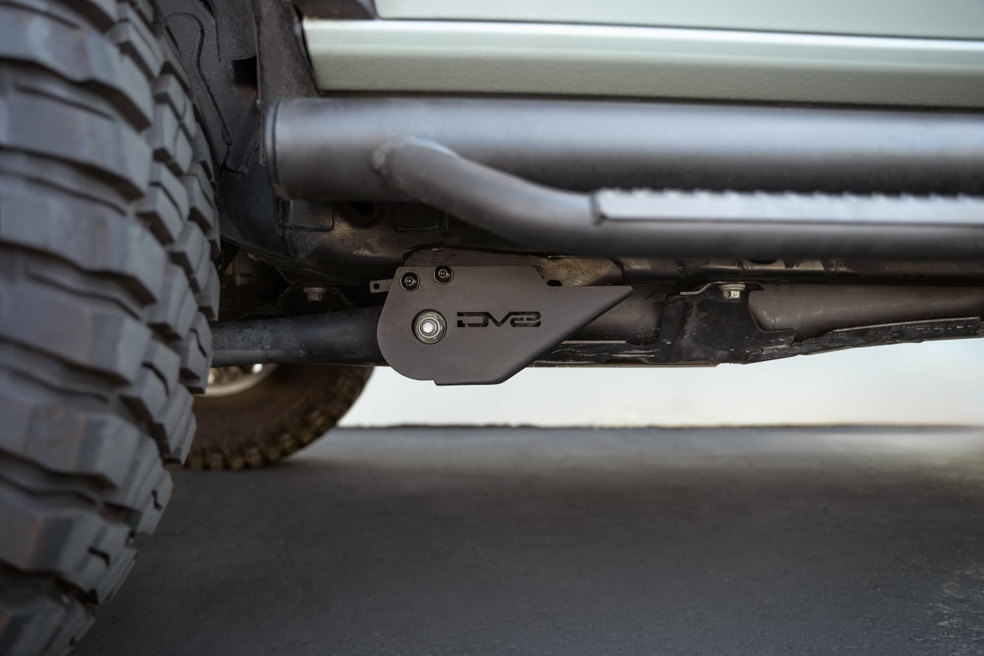 DV8 Offroad Skid Plates for Trailing Arm The 2021-2025 Ford Bronco | Wraparound Design Offers Superior Protection | Compatible with Broncos with Trailing Arm Mounts with Welded OEM Skid Only