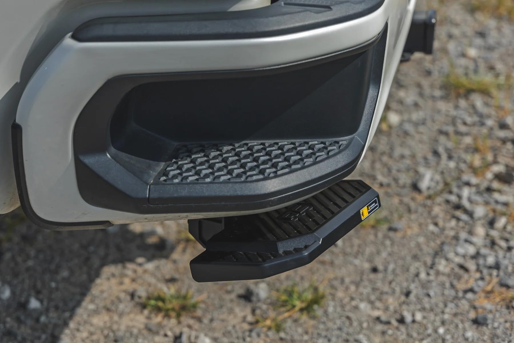 Rough Country Bed Step Retractable for Chevy Silverado & GMC Sierra 1500 (2019-2026) - Manual Pull Tailgate Step, Non-Slip Truck Step