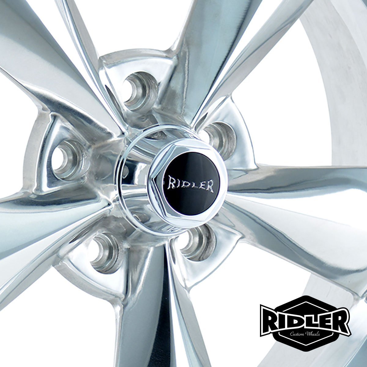 Polished Ridler 675 Wheel (15x7"/5x120.65mm)