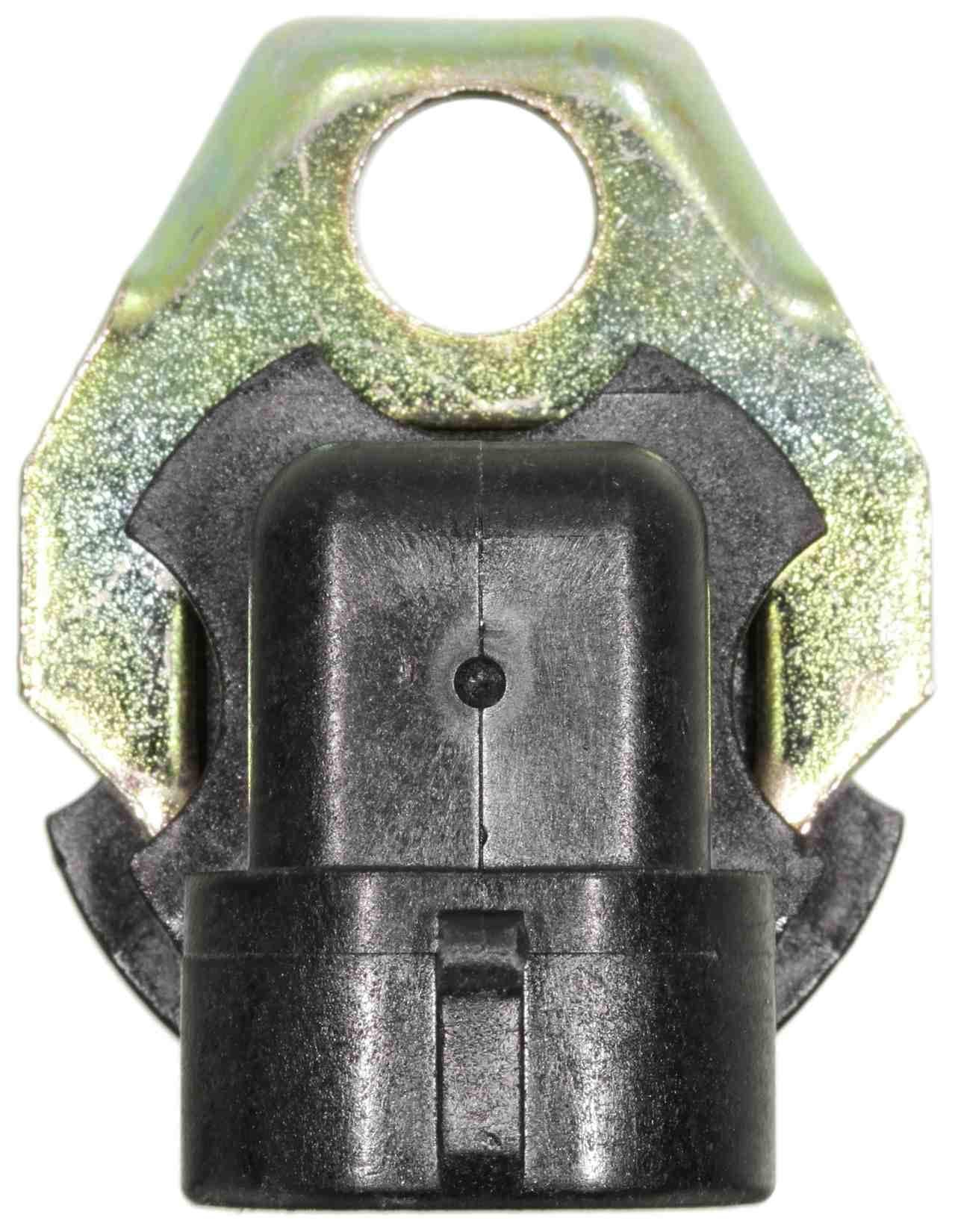 EH0137 NGK/NTK Crankshaft Position Sensor (73353)