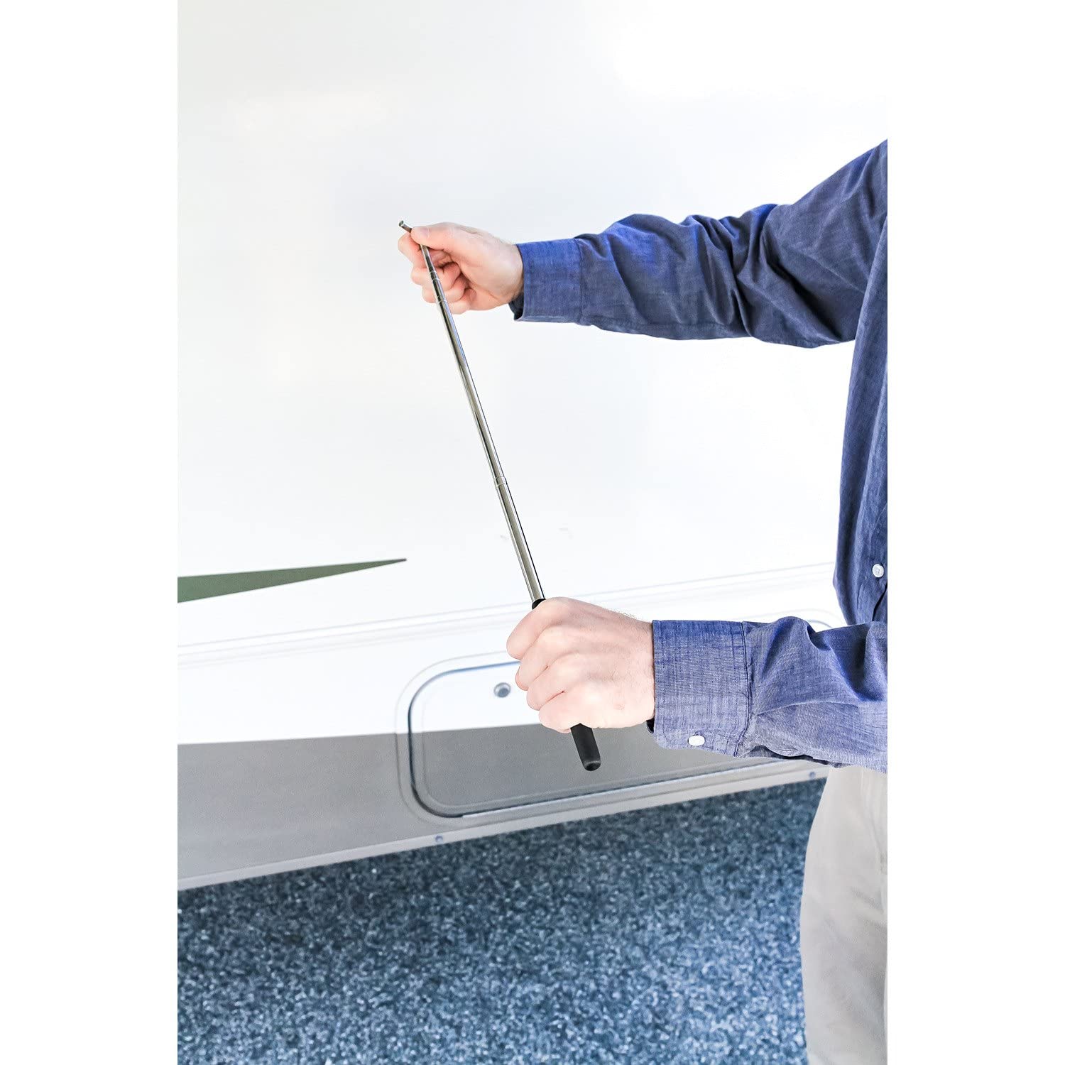 Camco Easy Reach RV Awning Opener | Extends from 11-inches to 47-inches with a Telescopic Design | (42544)