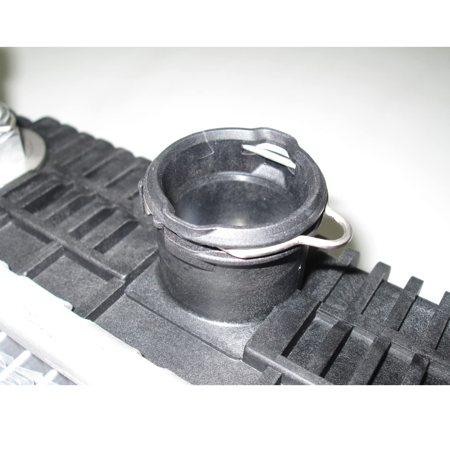 Replacement TYC 13498 Radiator