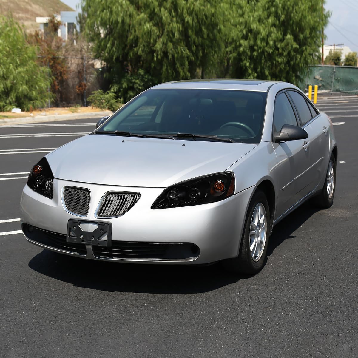 Black Smoke SPEC-D TUNING Projector Headlights w/LEDs Compatible with 2005-2010 Pontiac G6, Left + Right Pair Headlamps Assembly