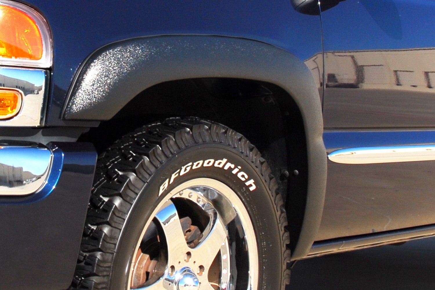Lund Elite Series SX103S Black Sport Style Standard Front and Rear Fender Flare - 4 Piece