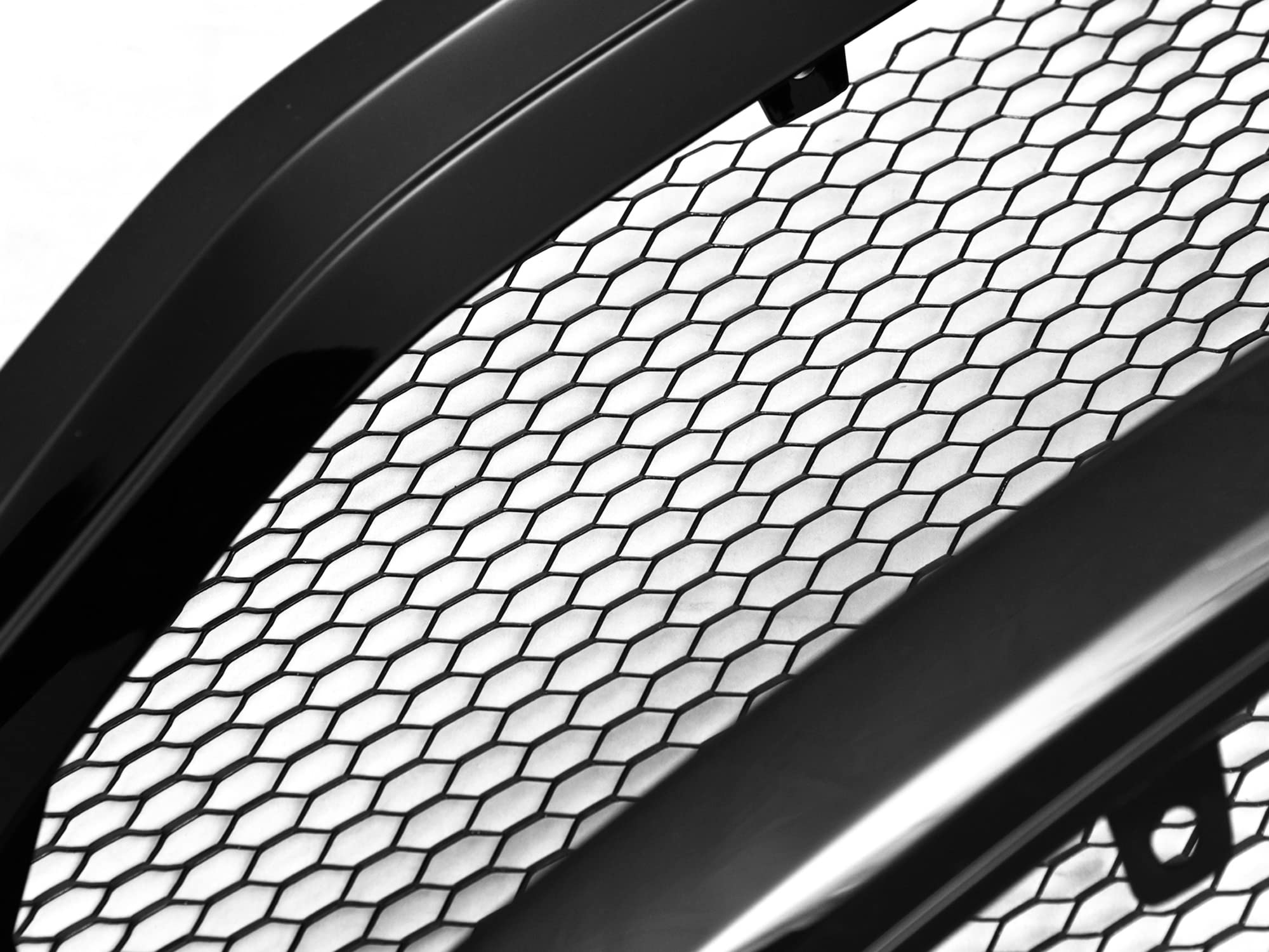 Mesh Grille Armordillo USA Fits 2011-2012 Honda Accord Sedan-Gloss Shell/Matte Black in