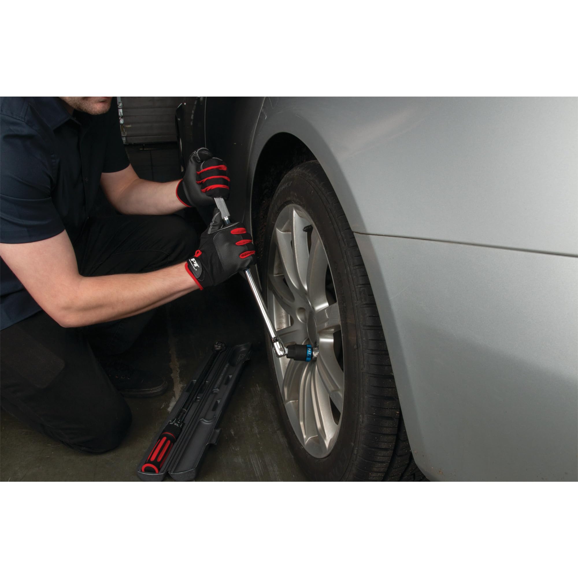 M198 Performance Tool 3/8-Inch Drive Click Torque Wrench With Patented Torque Adjusting Locking Collar (10 to 100 ft/lb)