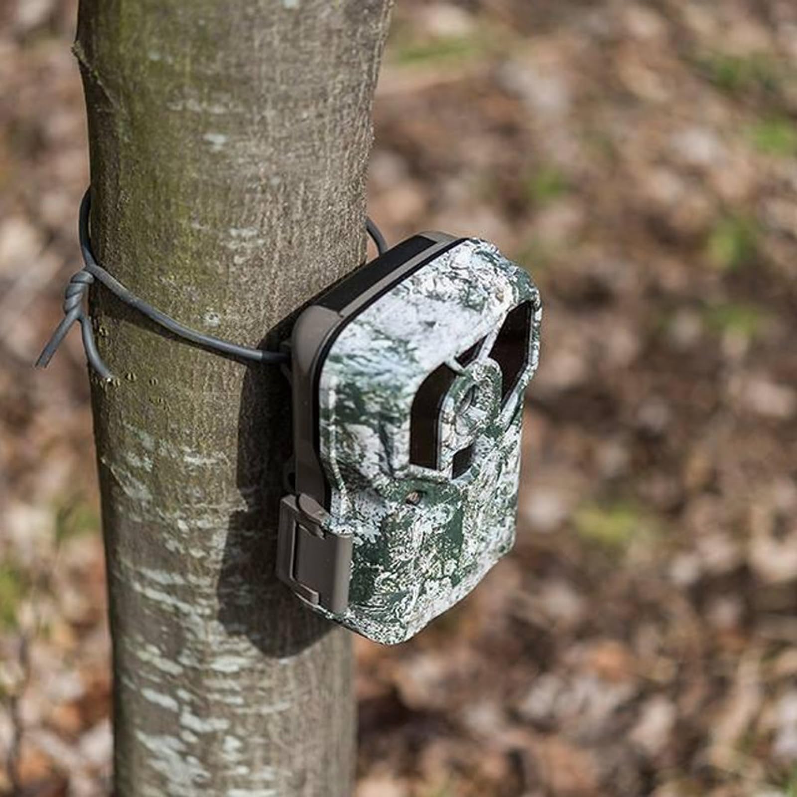 Sportman's HAWK Rubber Wire Durable Easy to Use Reusable 25' Long Rust-Free Coated Wire for Hunting, Fishing, Camping 40 LBS Weight Capacity