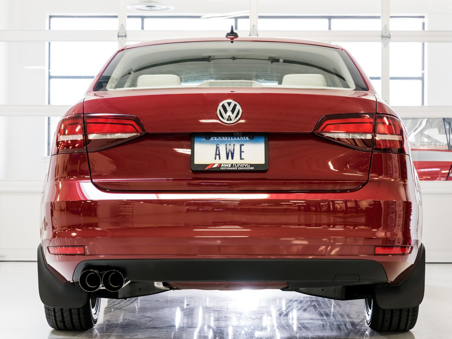 AWE Tuning Volkswagen Jetta Mk6 09-14 1.4T Track Edition Exhaust - Diamond Black Tips - 3020-23034