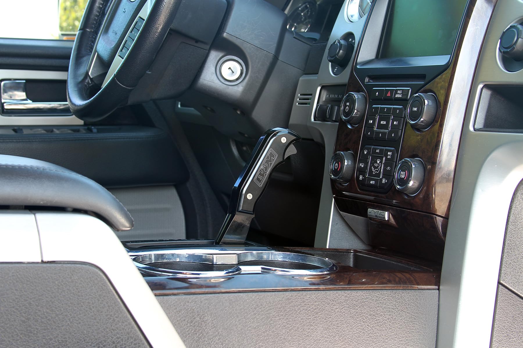 Magnum Grip Shift Handle B&M Racing 11-14 F-150