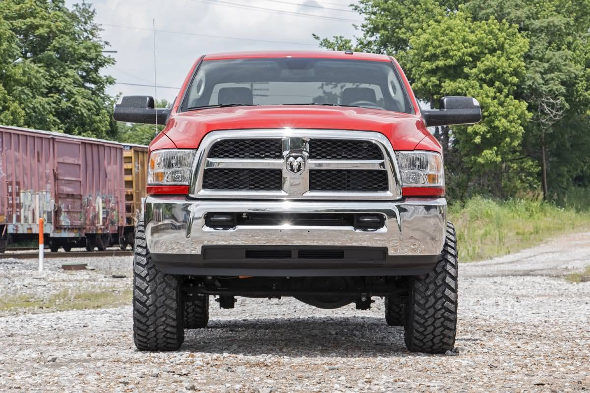 5" Rough Country Lift Kit for 2013-2015 Ram 3500 4WD | Single Rear Wheel - 35620