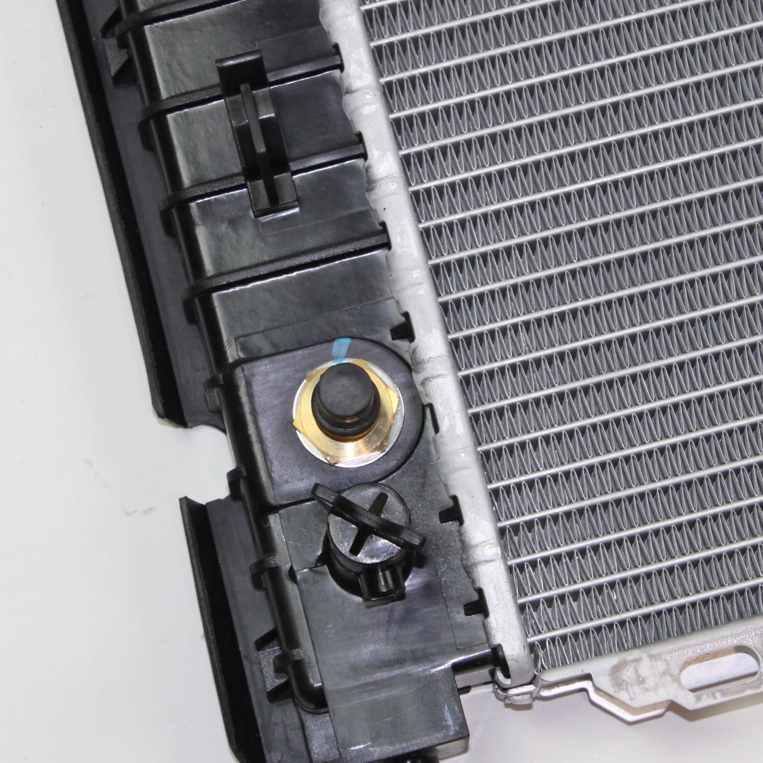 Radiator TYC 13067 Compatible with 2005-2007 Ford Escape