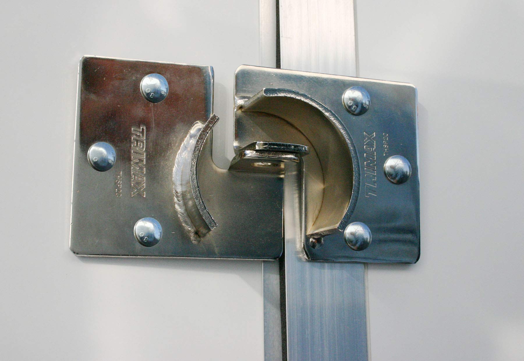 Hockey Puck Trimax THSP2C Internal Shackle Door Hasp - 2 Piece