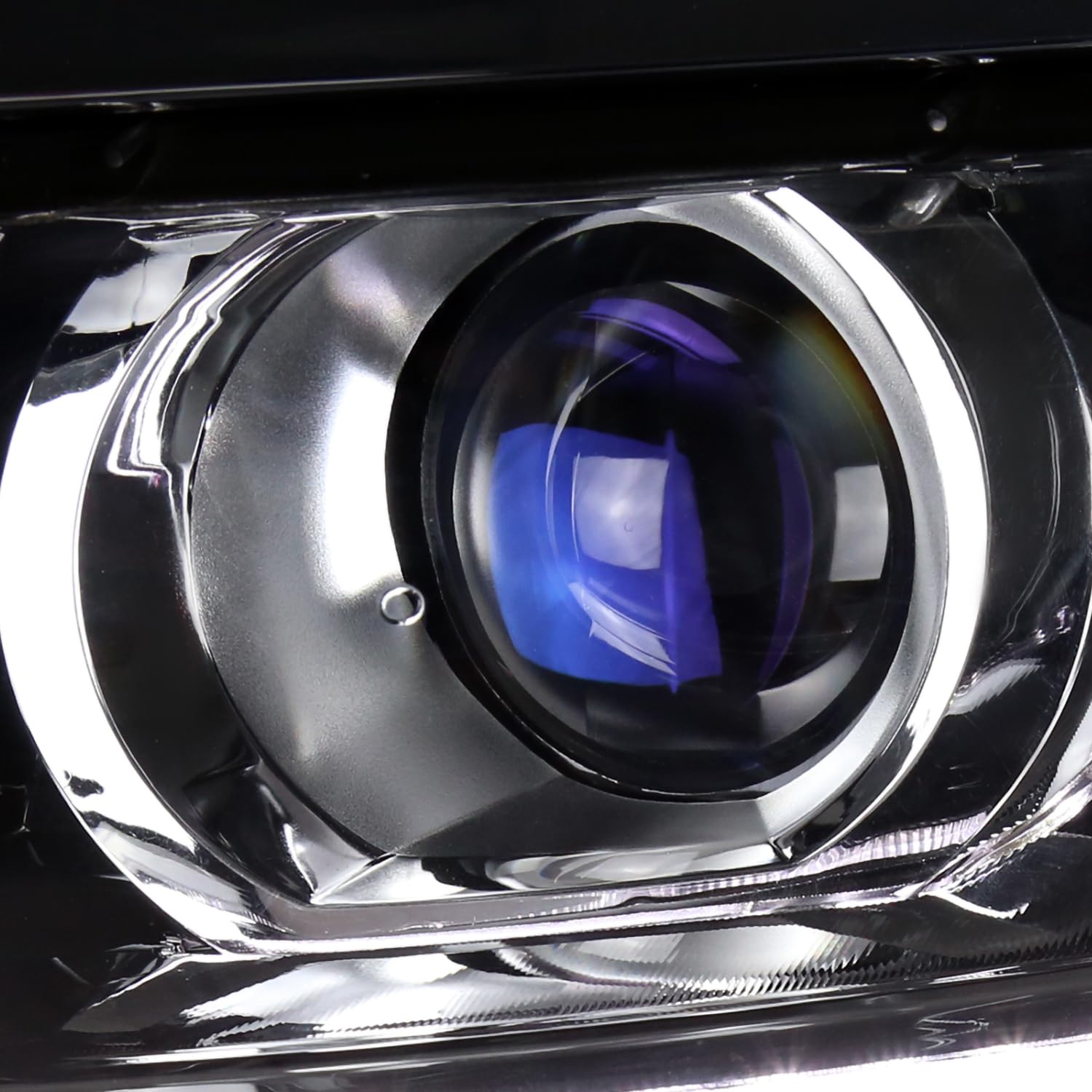 Black LED Light Bar Projector Headlights SPEC-D TUNING Compatible with 2015-2020 Chevy Tahoe, Suburban, Left + Right Pair Headlamps Assembly